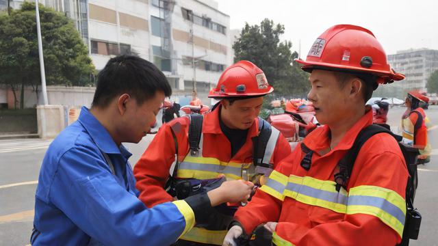 灾难救护思想教育